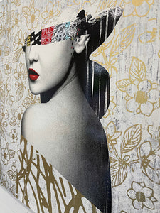 Le Buste II (GOLD) by Hush